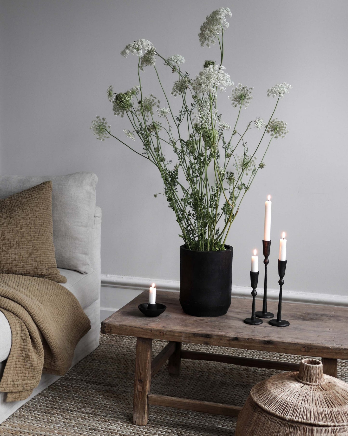 Candle holder | BALL | BLACK SMALL